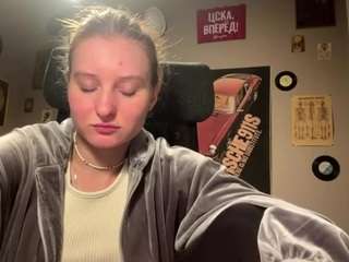 KyleeLeash
