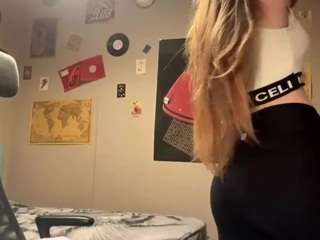 KyleeLeash