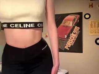 KyleeLeash