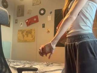 KyleeLeash live cam preview