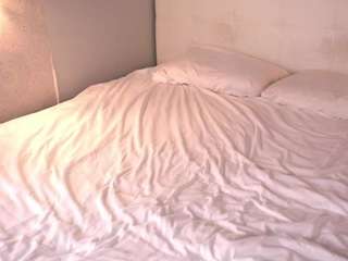 MaileBroeker live cam preview