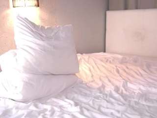 MaileBroeker live cam preview