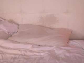 MaileBroeker live cam preview