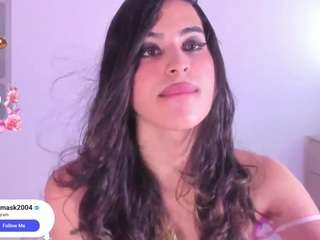 alicesofia2004 Live Webcam on CamSoda