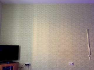 TonyaDellaratta live cam preview