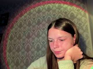 adelinapisarski's live room