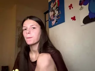Live cam show with Niky - Mature on WildCum