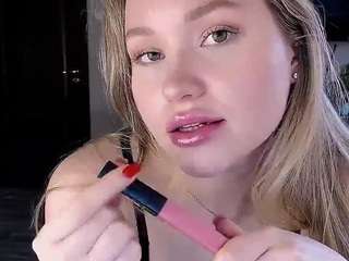 MissBlossomm live cam preview