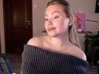 MissBlossomm live cam preview
