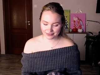 MissBlossomm live cam preview