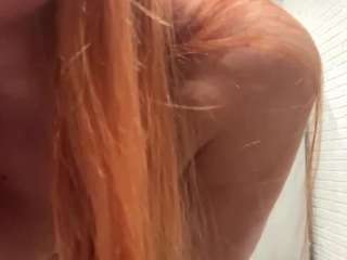 EleonoreHawkey live cam preview