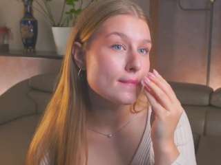 IvanaKnisley live cam preview