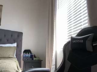julieee04
