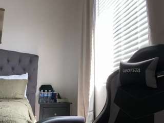 julieee04