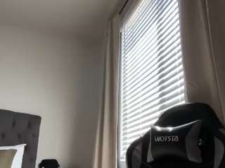 julieee04