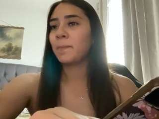julieee04 live cam preview