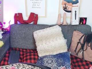 Angelahotmature live cam preview