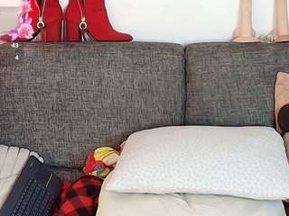 Angelahotmature live cam preview
