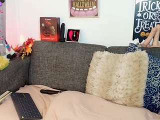 angelahotmature