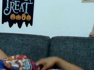 angelahotmature