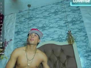 DamianLux live cam preview