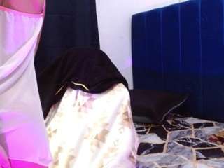 Fiorella live cam preview