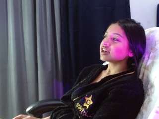 Fiorella live cam preview
