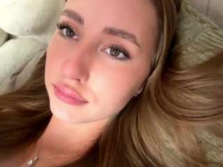 AntionetteDejong live cam preview