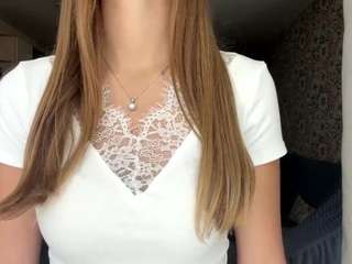 AntionetteDejong live cam preview