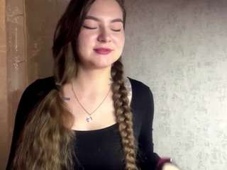 Sarah live cam preview