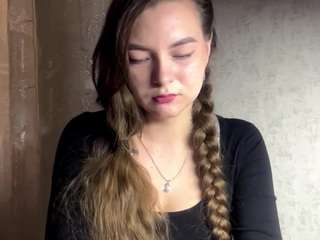 Sarah live cam preview