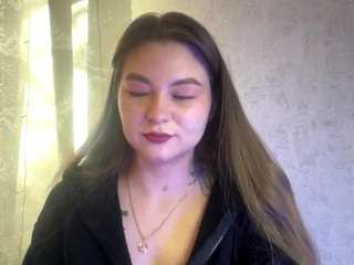 Sarah live cam preview