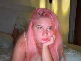PonyChika live cam preview