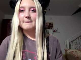 Karola cam