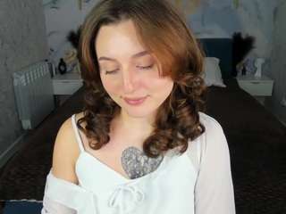 Delora-Romano1 live cam preview