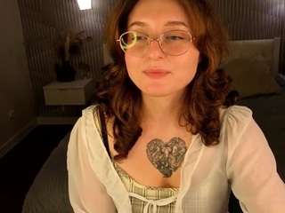Delora-Romano1 live cam preview