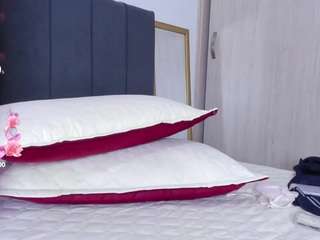 Elisabetta0o live cam preview
