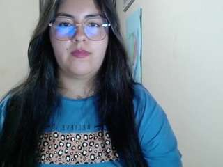 Alejandraa_33