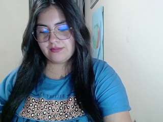 Alejandraa_33
