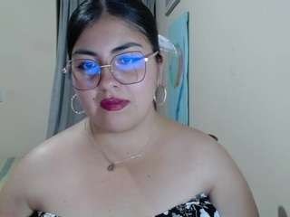 Alejandraa_33