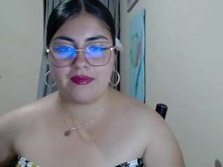 Alejandraa_33