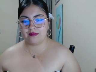 Alejandraa_33