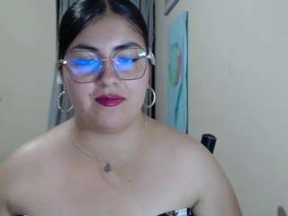 Alejandraa_33