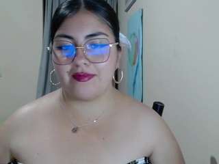Alejandraa_33