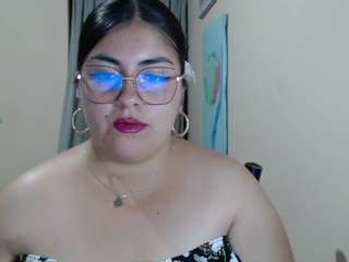 Alejandraa_33