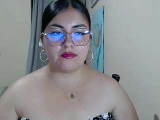 Alejandraa_33