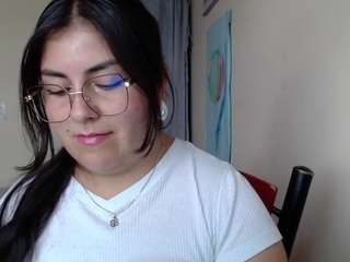 Alejandraa_33
