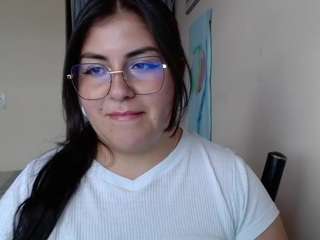 Alejandraa_33