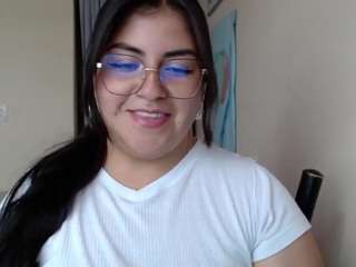 Alejandraa_33