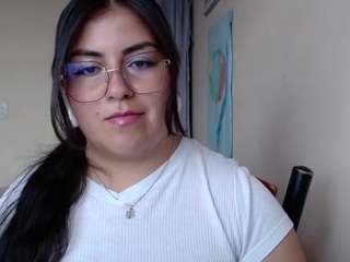 Alejandraa_33